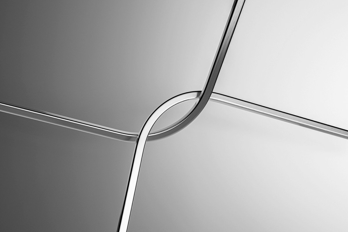 Two lines crossing and looping through each other